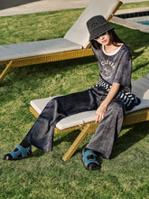 Women's Printed Textured Straight-Leg Pants